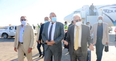 محافظ جنوب سيناء يستقبل وزير الزراعة لتفقد المشروعات الزراعية