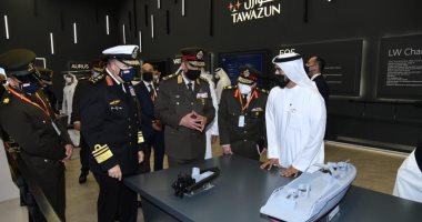 وزير الدفاع يعود إلى أرض الوطن بعد مشاركته فى معرض ايديكس بالإمارات 