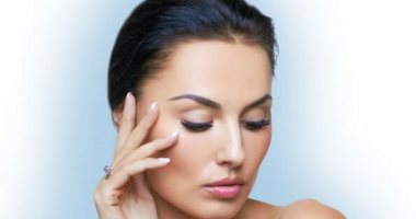 وصفات طبيعية لتكثيف شعر الحاجبين.. سيبك من مستحضرات التجميل