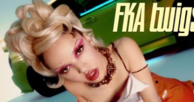 مش هتصدق عينيك.. هكذا تحولت FKA Twigs لفتاة شقراء