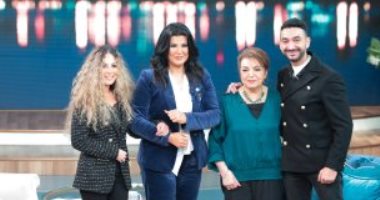 نادر حمدى ووالدته وزوجته ضيوف "معكم منى الشاذلى" اليوم