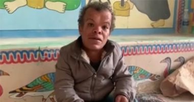 سيد صانع التحف: قصر قامتى لم يقف أمام طموحى فى النجاح.. فيديو