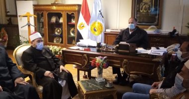 محافظ أسيوط يؤكد على دور مكارم الأخلاق فى بناء المجتمع ورقى الوطن