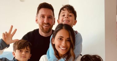 ميسي يحتفل بعيد ميلاد زوجته انتونيلا وسط أجواء عائلية قبل موقعة إشبيلية