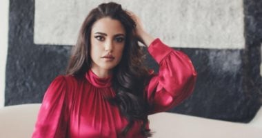 ما بين الكاجوال والكلاسيك.. درة تتألق بـ5 إطلالات جذابة فى أسبوع.. صور