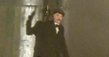 شيلبى يقود معركة بالأسلحة النارية بالموسم الجديد من Peaky Blinders..صور