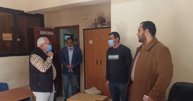 رئيس "مياه" المنوفية يتفقد فرع الشركة بالشهداء