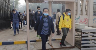 إجراءات احترازية مشددة قبل بدء طلاب أولى ثانوى أداء الامتحانات.. ألبوم صور