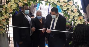 نائب محافظ القاهرة يفتتح مركز السيدة العذراء الطبى بعد تجديده بروض الفرج.. صور