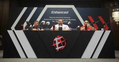 "إنهانسد لابس للمكملات الغذائية" توقع عقد رعاية مع بطل أولمبيا 2020 بيج رامى والأسطورة دينيس جيمس