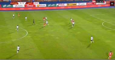 الأهلى يتعادل مع طلائع الجيش 1/1 فى شوط أول مثير.. فيديو