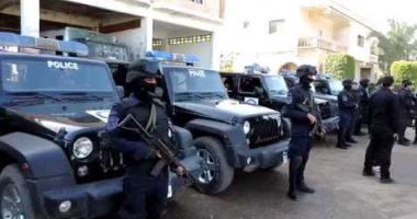 "عشماوى فى الانتظار".. حكمين إعدام لسفاح الجيزة.. كيف ينفذ القانون الأحكام فى حق المتهم.. ومتى يرتدى البدلة الحمراء.. هل ستستمر القضايا الأخرى للمتهم؟.. قانونى يكشف فى هذا الموعد سينفذ حكم الإعدام 