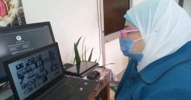 مدير إدارة المعادى التعليمية تتابع امتحان الترم الأول لطلاب الثانوى ورابعة ابتدائى