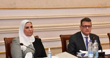نيفين القباج: ميكنة 32% من وحدات التضامن الاجتماعى على مستوى الجمهورية
