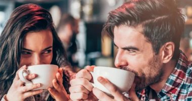 برج العقرب والحب.. صفات لازم تعرفها عنه قبل الارتباط