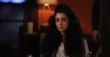 جيهان خليل: أقدم دورى بالكامل بدون مكياج فى مسلسل "ورا كل باب".. صور
