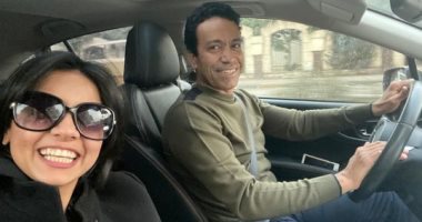 سامح حسين وسهر الصايغ فى طنطا لعرض مسرحية "المتفائل"