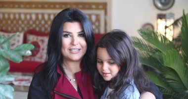 هيئة إنقاذ الطفولة تستعين بمنى الشاذلى للتوعية بأهمية القراءة للأطفال..فيديو