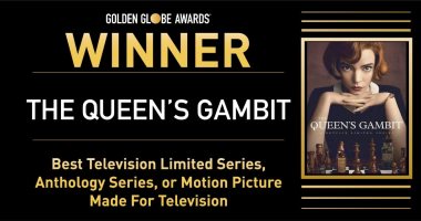 مسلسل the Queen's gambit يفوز بجائزة الجولدن جلوب أفضل مسلسل محدود