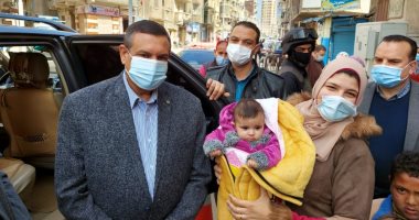 محافظ البحيرة يتفقد فعاليات حملة التطعيم ضد مرض شلل الأطفال