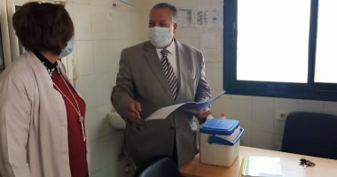 سكرتير مساعد أسيوط يتفقد الحملة القومية للتطعيم ضد مرض شلل الأطفال.. صور