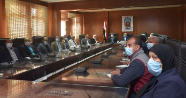 رئيس جامعة الأقصر يستقبل وفد "معلومات الوزراء" لتنفيذ برنامج الذاكرة المؤسسية