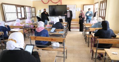 5705 تلاميذ بالصف السادس الابتدائى يؤدون امتحانات نصف العام بالوادى الجديد