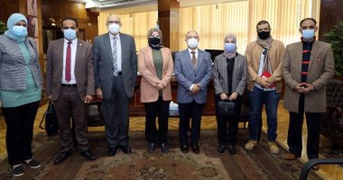 رئيس جامعة طنطا يبحث مع منسقى "حياة كريمة" سبل التعاون لتنفيذ المبادرة