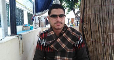 حكاية قارئ فرض نفسه فى عالم التواشيح والابتهالات بدمياط.. محمد عبده: أنا قارئ كاجوال ولا أقلد أحدا من المشاهير.. حفظت القرآن فى سن مبكر وأحب الشيخ مصطفى إسماعيل.. وأصنع لنفسى قالب جديد فى القراءه