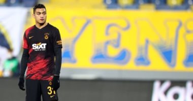 جالاتا سراي يحتج رسميا على طرد مصطفى محمد في الدوري التركي