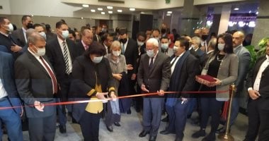وزيرة الثقافة تفتتح معرض صور ووثائق تاريخ بورسعيد