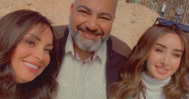 نرمين الفقى مع هنا الزاهد وبيومي فؤاد فى صورة جديدة من كواليس مسلسل النمر