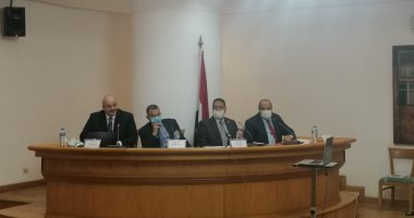 متخصصون بندوة "الأعلى للثقافة "يطالبون الناشرون بابتكار أفكار لترويج الكتب 
