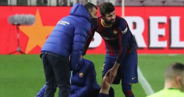 Barcelona يفتقد جيرارد بيكيه أمام أوساسونا فى الدورى الإسبانى 