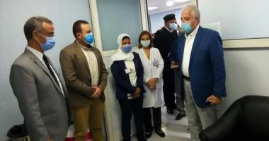 محافظ جنوب سيناء يتفقد استعدادات مستشفى شرم الشيخ لتطعيم لقاح كورونا للمواطنين