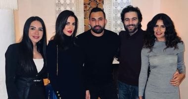 إنجى علاء × صورة من احتفالها بعيد ميلادها مع درة