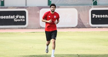 لجنة التخطيط للكرة بالأهلي تطلب تقريراً عن "ركبة" كريم نيدفيد