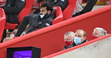 ليفربول ضد تشيلسى.. تبديل محمد صلاح يثير دهشة نجوم الكرة الإنجليزية
