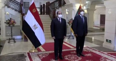 الرئيس السيسى والبرهان يبحثان تطورات الأوضاع على الحدود السودانية الإثيوبية ..ويؤكدان رفض أى إجراءات أحادية للاستئثار بموارد النيل الأزرق .. ومصر تؤكد دعم مقترح السودان لتشكيل لجنة رباعية بشأن " سد النهضة"