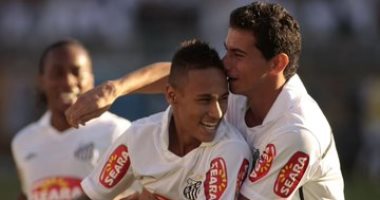 زى النهارده من 12 سنة.. نيمار يخوض أول مباراة مع سانتوس البرازيلى.. صور