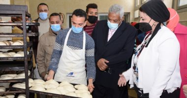 جامعة أسيوط تدعم المشروعات الصغيرة ببرنامج تدريبى متخصص فى "صناعة المخبوزات"