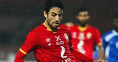 طاهر محمد يهدر انفرادا للأهلي أمام مرمى المصري.. فيديو