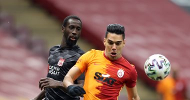 جالاتا سراي يعاني بالدوري التركي فى غياب مصطفى محمد ويتعادل مع سيفاس سبور
