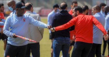 مصافحة موسيمانى ومعلول وتفاؤل بواليا فى مران الأهلى استعدادا للدراويش.. صور