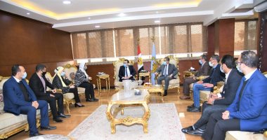 محافظ الغربية يستقبل مندوب مجلس الوزراء لمتابعة مبادرة "حياة كريمة "