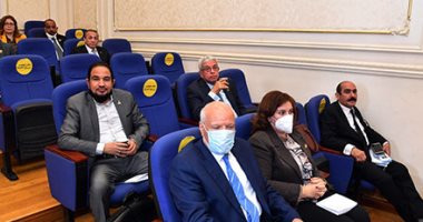 عبد الحى عبيد رئيسا للشئون الخارجية بـ"الشيوخ".. وسماء والسادات وكيلين