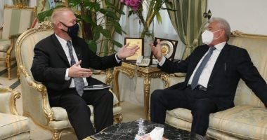سفير نيوزيلندا من جنوب سيناء: "اللى يشرب من نيلها يرجع لها تانى وأنا فعلت ذلك"