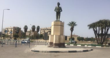 السياحة والآثار: نطالب بإضاءة التماثيل بالمحافظات بما يناسب طبيعتها