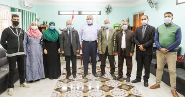 تعليم الوادى الجديد: الانتهاء من تقييم مسابقة الأم المثالية والإعلان خلال أيام