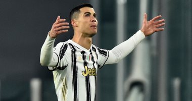 كريستيانو رونالدو ينتظر "مكالمة" ريال مدريد للرحيل عن يوفنتوس